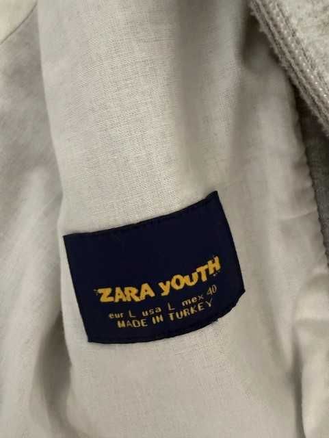 Casaco Zara com capuz