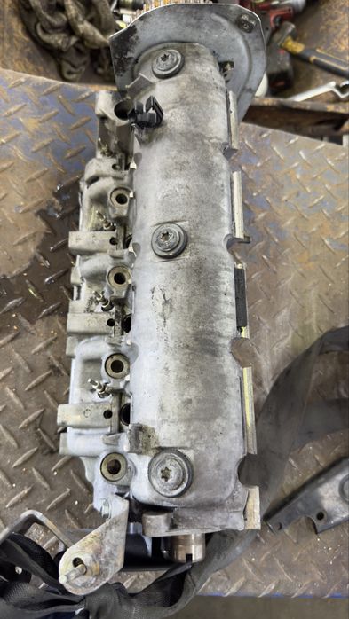 Cabeça do motor Renault Laguna II 1.9 dci