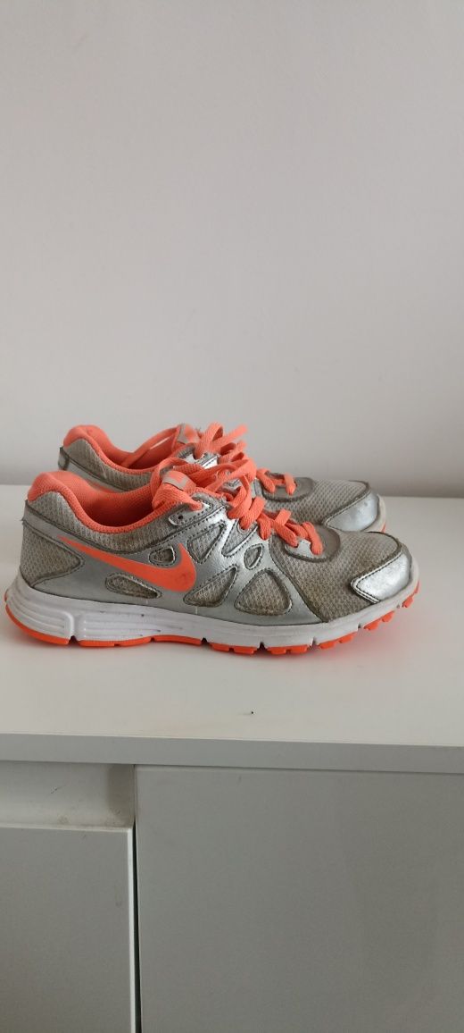 Nike Revolution 2 buty sportowe EUR 36, 5