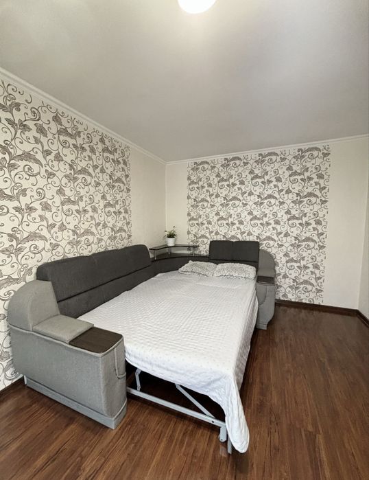 Подобова оренда у центрі ТРЦ Глобал