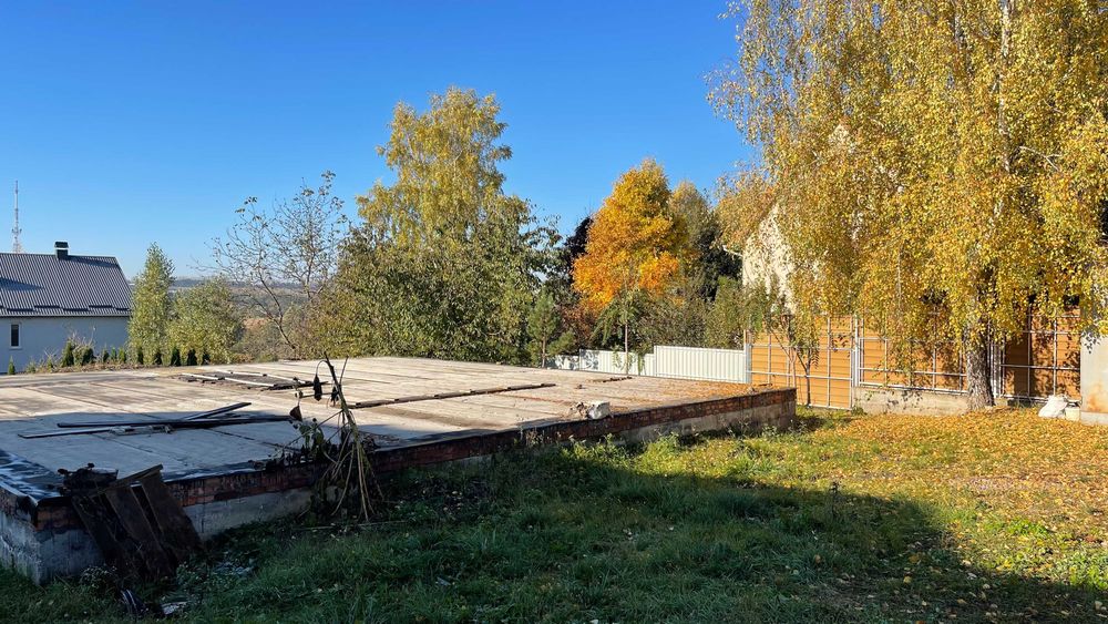 Продається VIP ділянка,м-н Обрій з фундаментом під сучасний котедж. HH