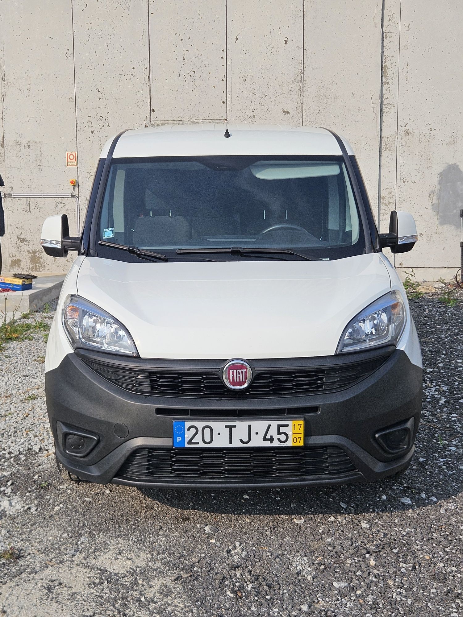 Fiar Doblo 2.3  93000km