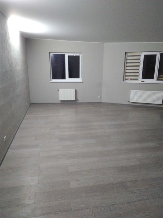 Часть дома можнo под коммерцию ,крошня, 160 м²