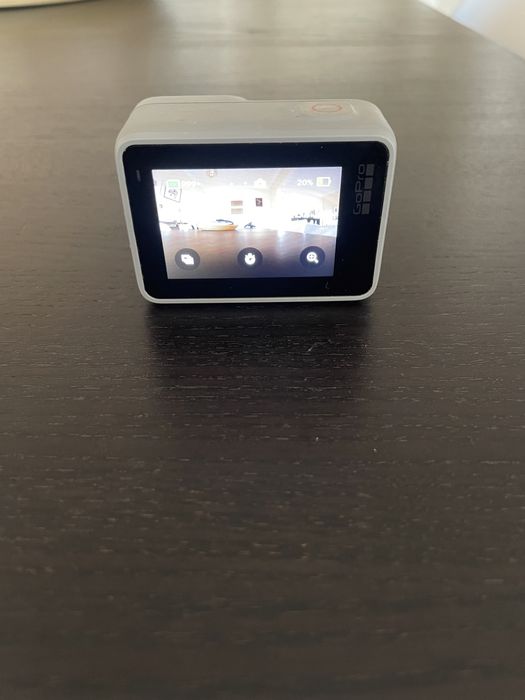 Go Pro hero 7 white
