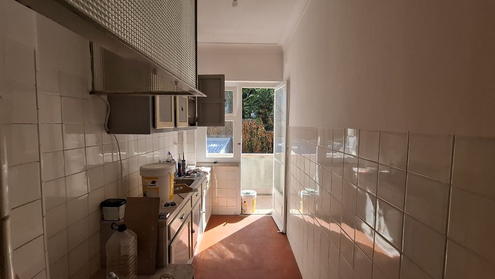T1 renovado Anjos - Rua Triângulo Vermelho
