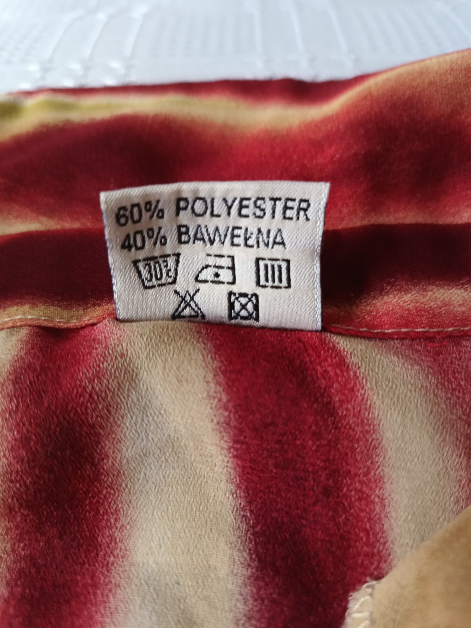Bluzka damska z kołnierzykiem, rozmiar XL