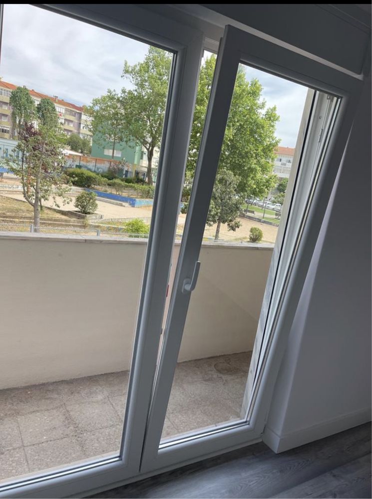 Vende-se Apartamento T2 Setúbal