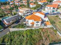 Moradia Geminada T3 no Caniço de Baixo – Conforto e Tranquilidade na I