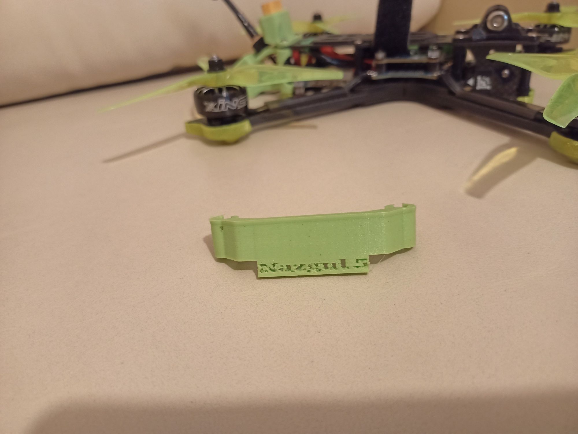 IFlight nazgul5 osłona przeciwkurzowa ,uszkodzenia ESC, FC dron Fpv