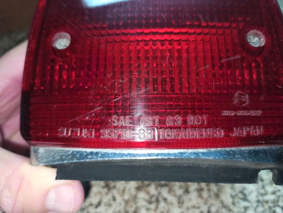 Luz de travão traseiro Suzuki VS 1400