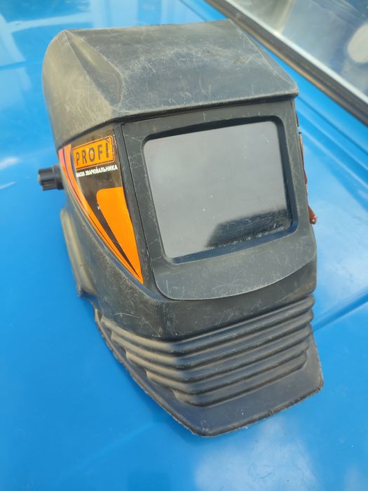 Маска зварювальна б/у