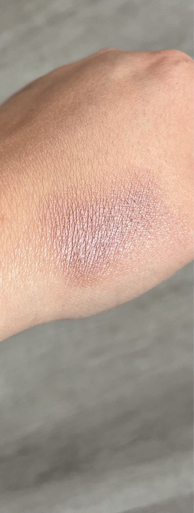 Bobbi Brown cień w kredce long wear cream shadow stick Dusty Mauve