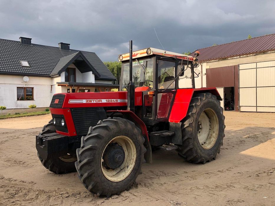 Zetor 12245 120k rok1990