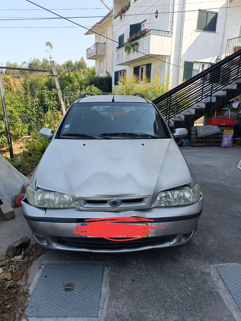 Fiat palio weekend modelo brasileiro