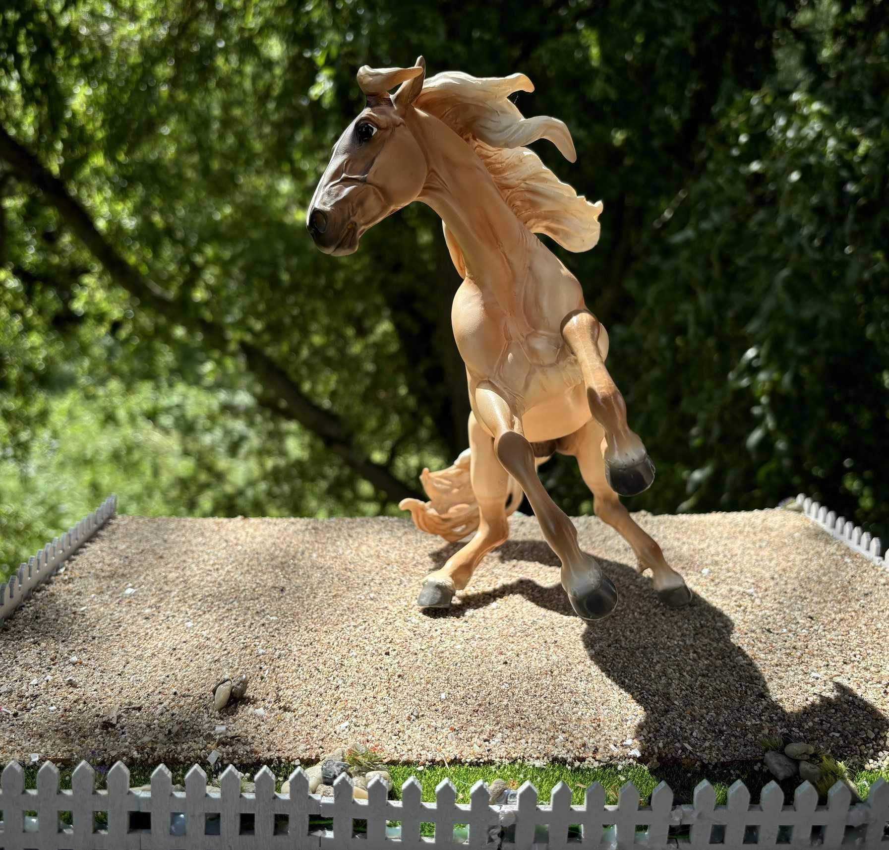 Breyer traditional mustang Cheveyo unikat