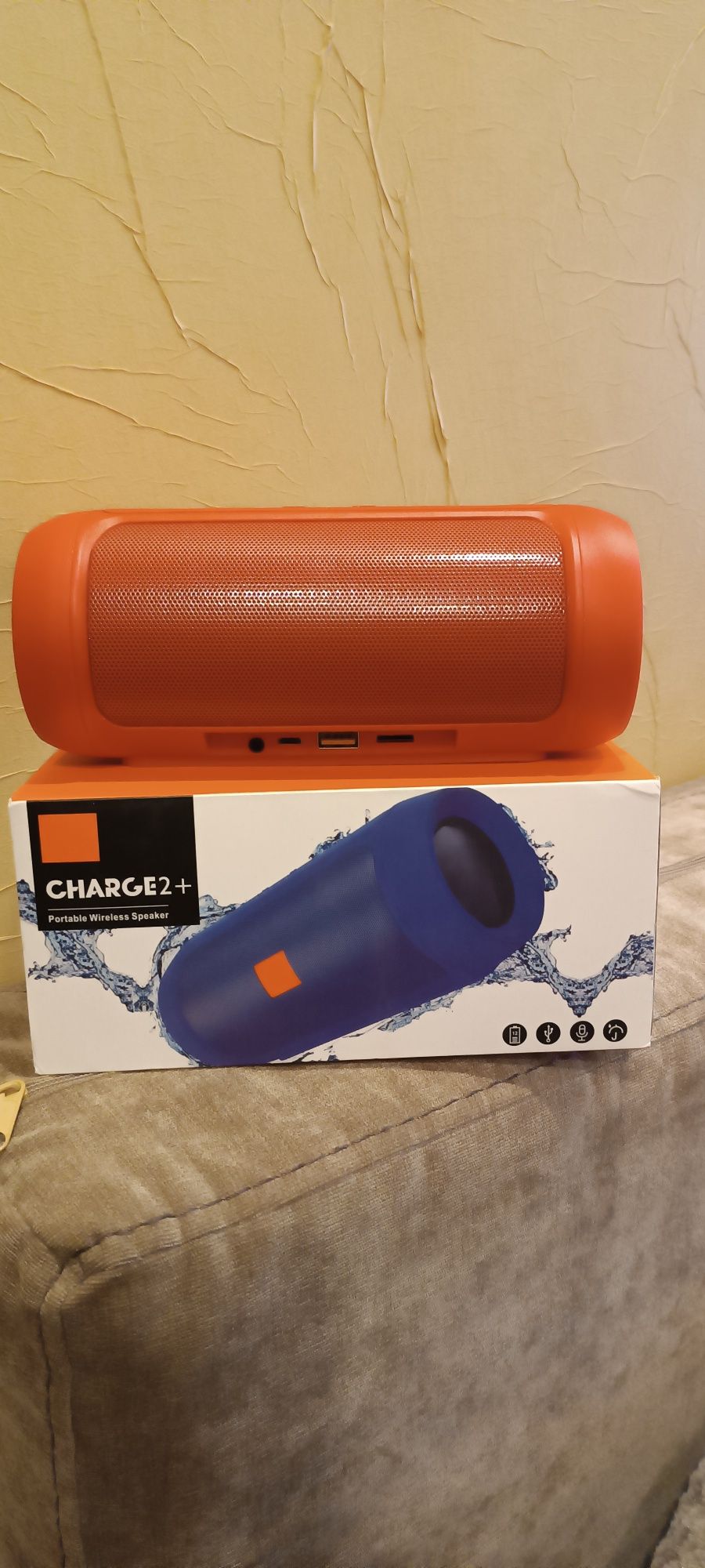 Портативна колонка JBL charge 2+