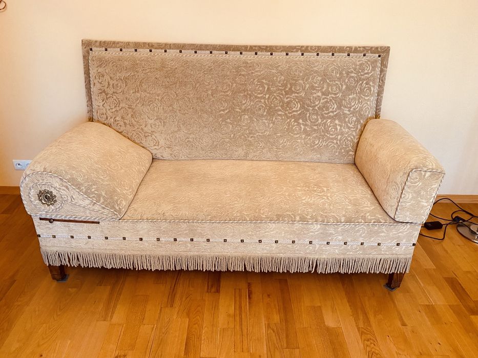Unikatowa kanapa w stylu art deco z lat 20-tych po renowacji