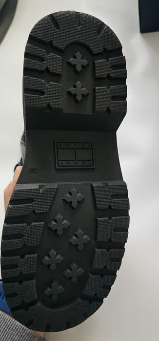 Nowe botki Tommy Hilfiger roz.36, Wawa