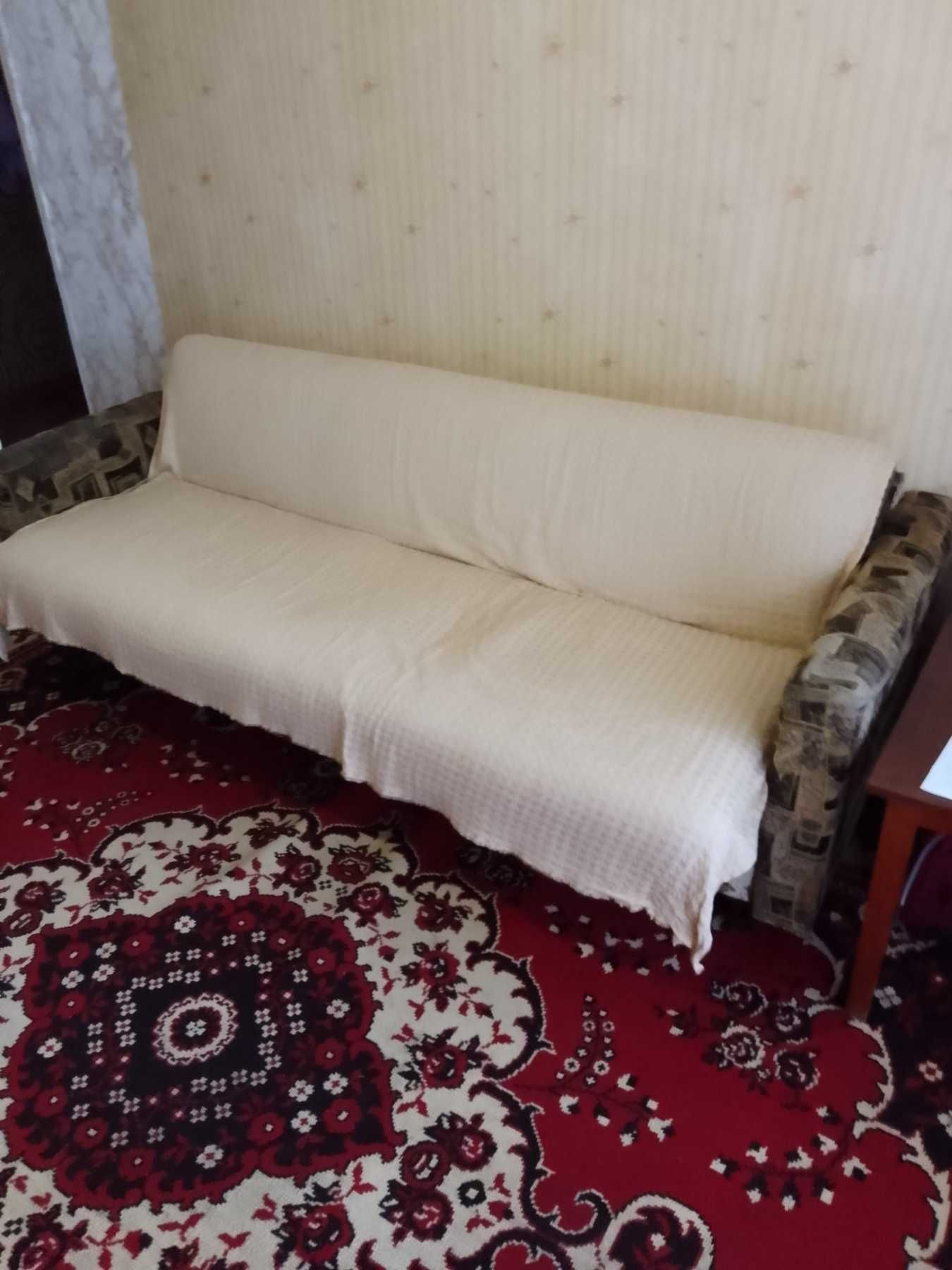 Бесплатно Диван отдам