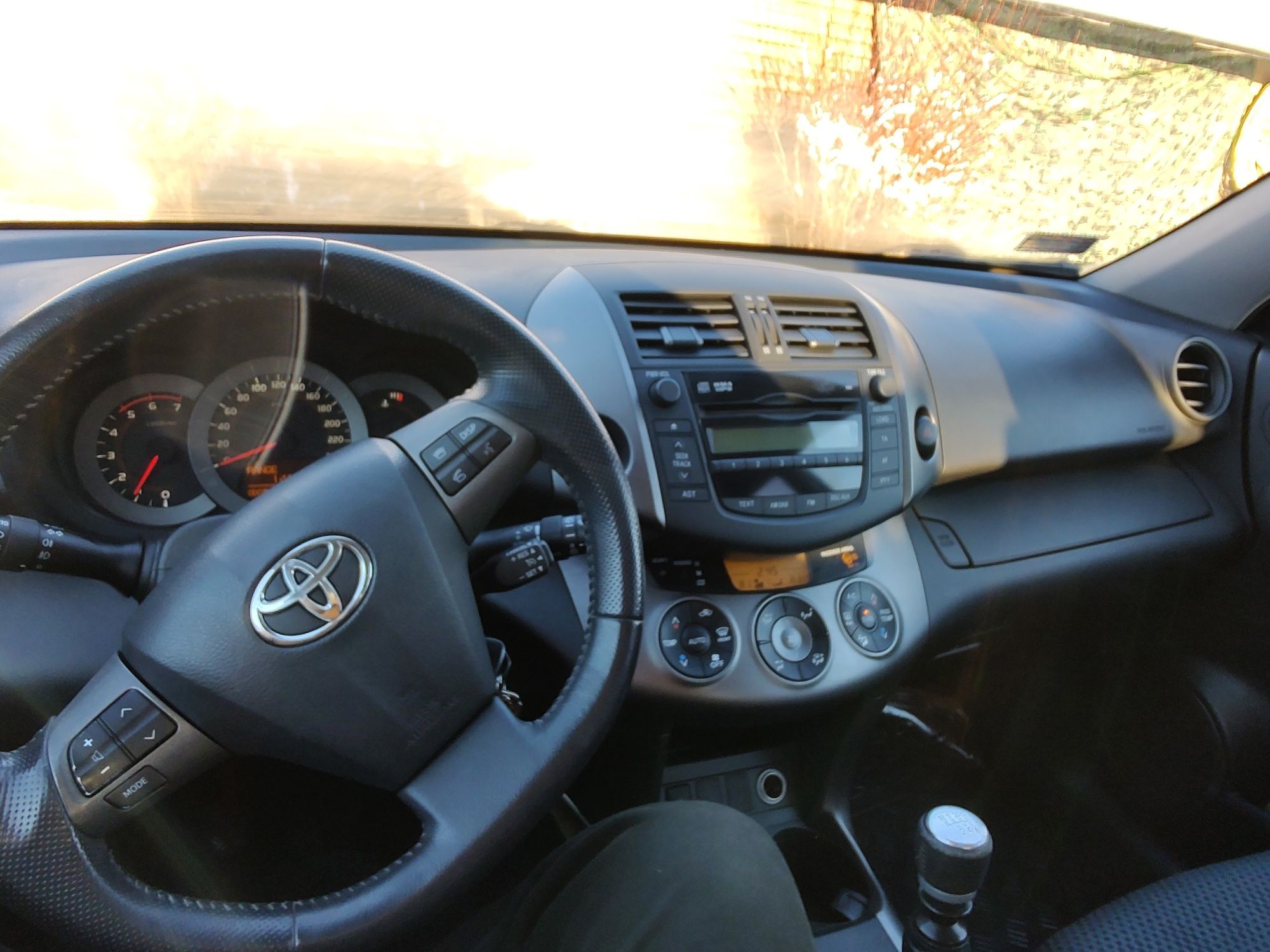 Sprzedam Toyota RAV4