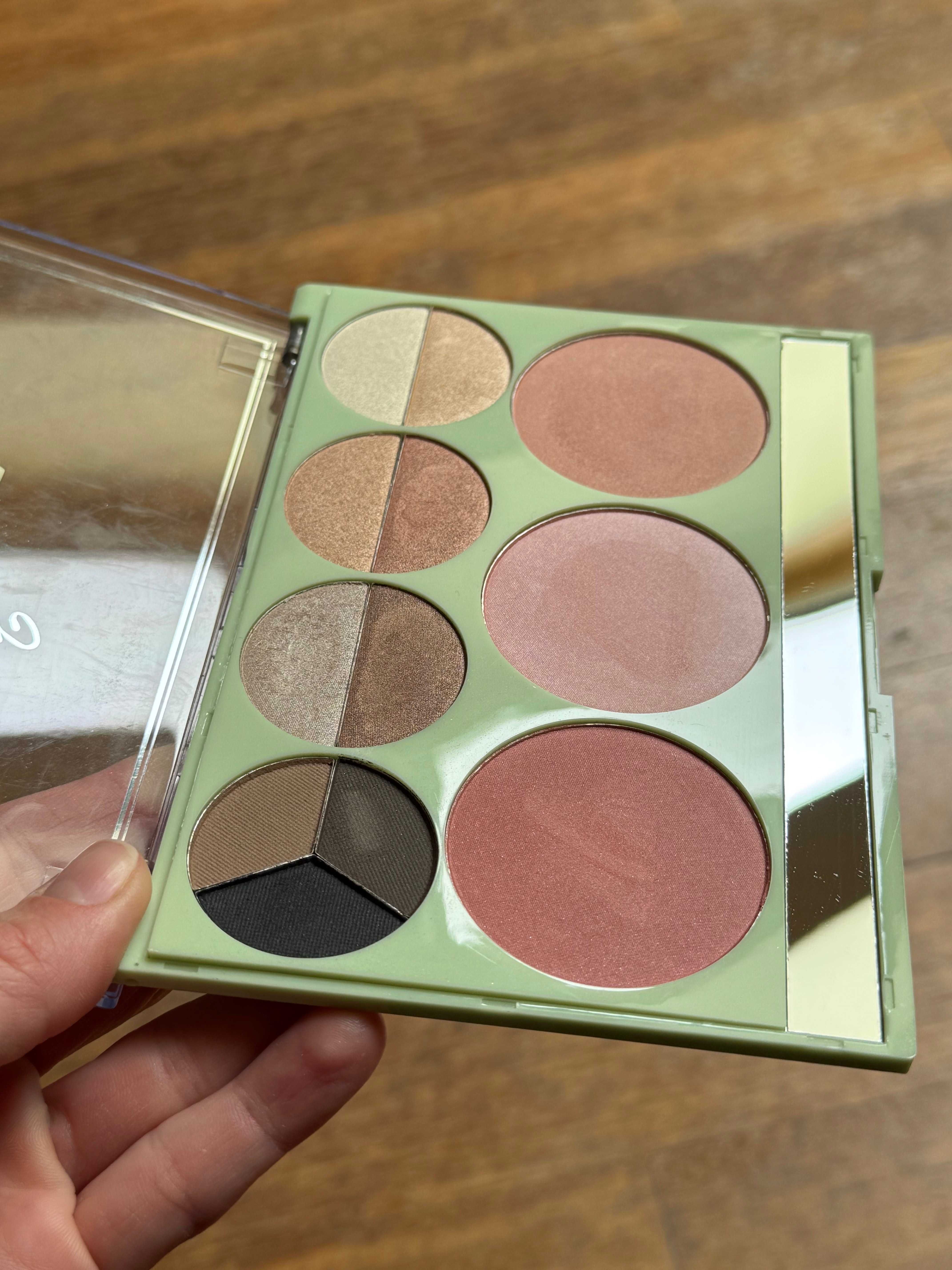 PIXI paleta ze współpracą z Chloe Morello