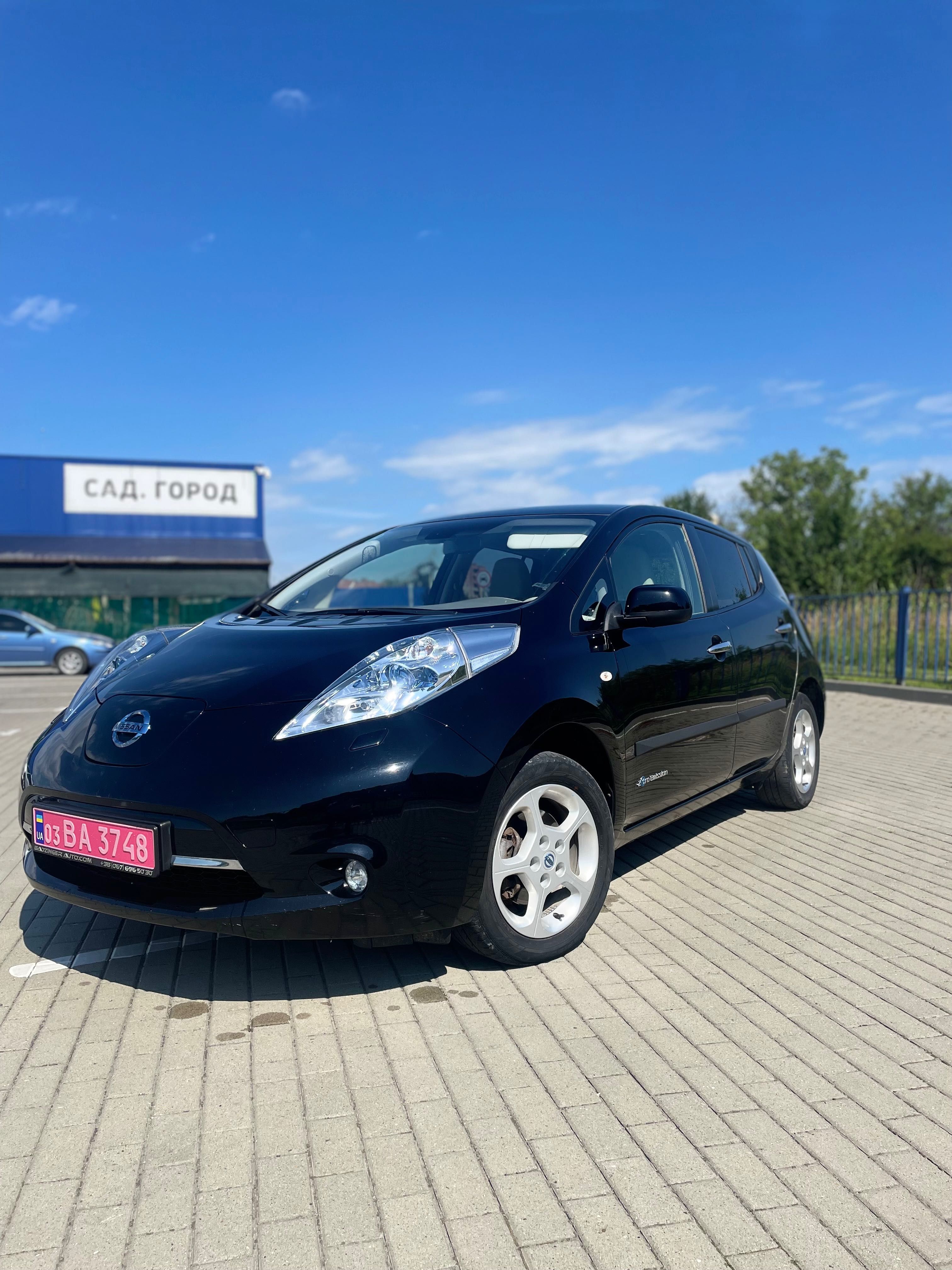 Nissan Leaf  24 kW 2013