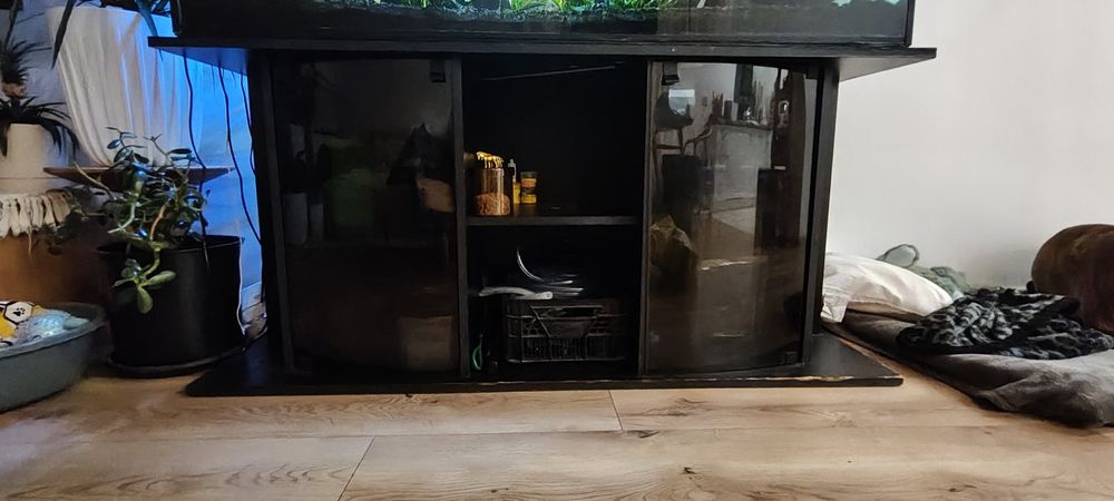 Kompletny akwarium 240l