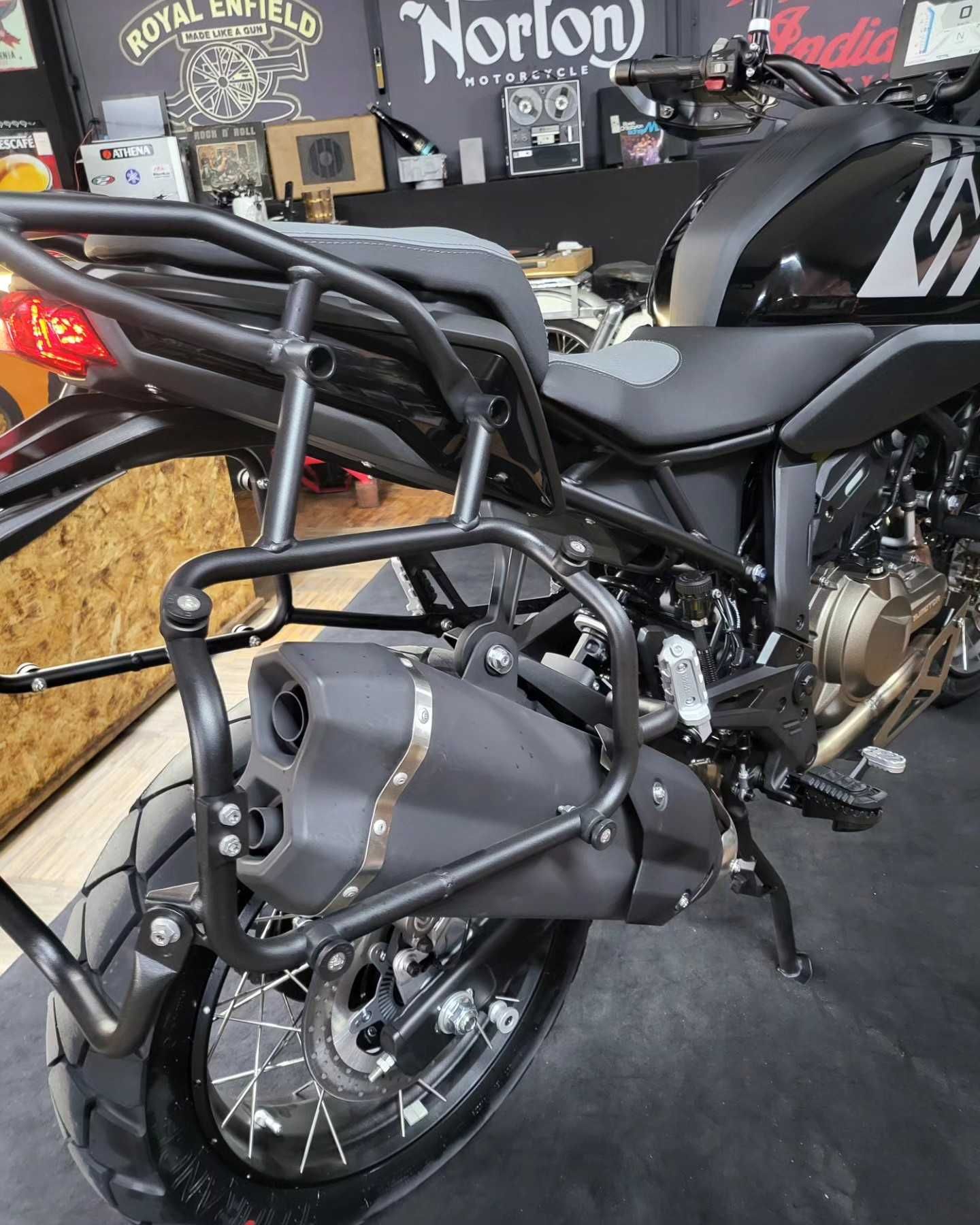 QJ Motor SRT 600SX