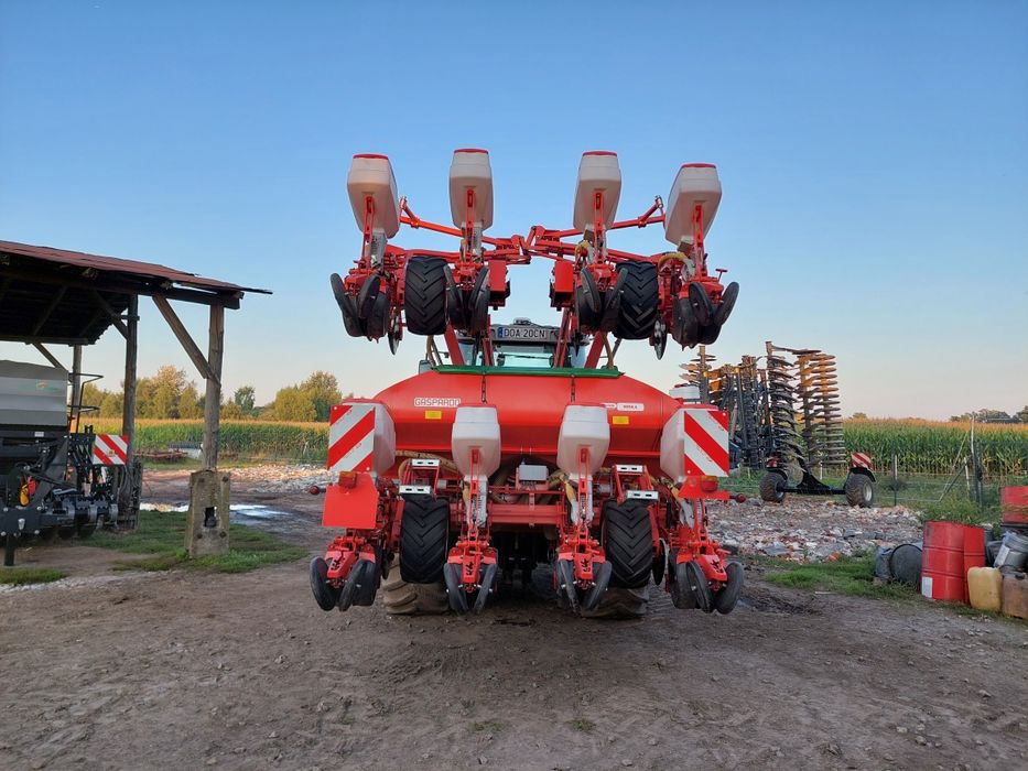 Usługi Rolnicze, Koszenie zbóż, kukurydzy, rozrzucanie obornika, wapna