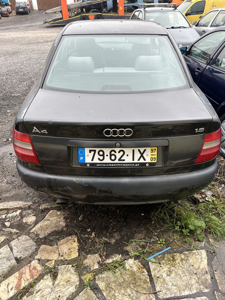 Audi A4 para pecas