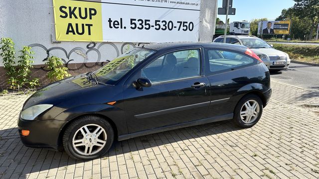 Ford focus 1,8 benzyna