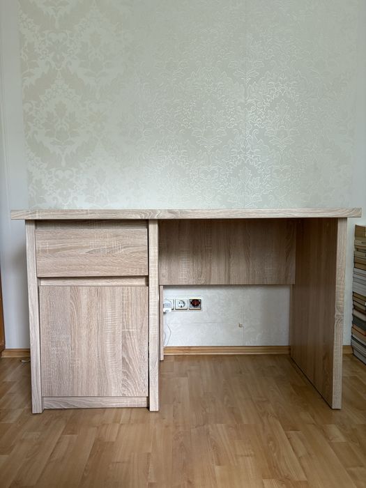 Компьютерный письменный стол 120х60