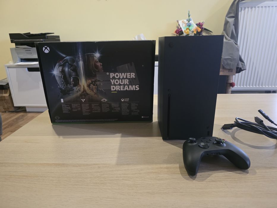 Xbox Series X 1Tb Nowa! Gwarancja