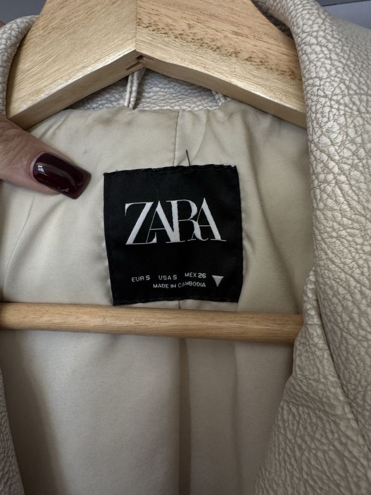 Куртка косуха Zara