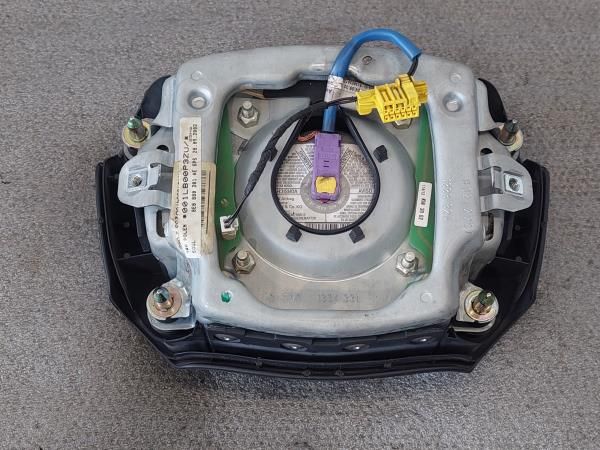 Airbag do volante AUDI A4 (8E2, B6)