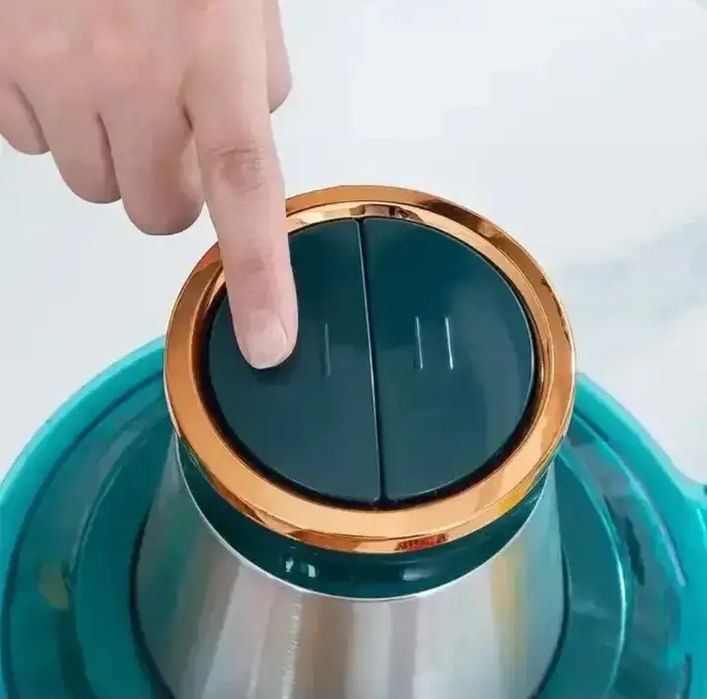 Кухонний блендер  Блискавка із металевою чашею на 2 л, 1200 Вт Зелений