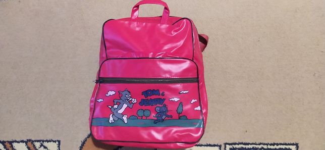 Рюкзак (ученическая сумка)