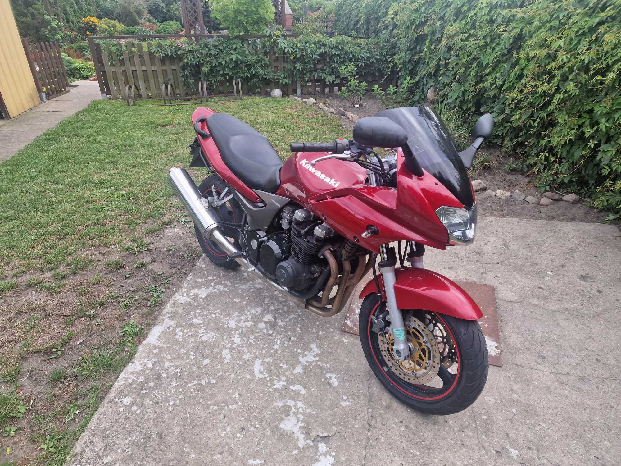 Kawasaki ZR-7 750