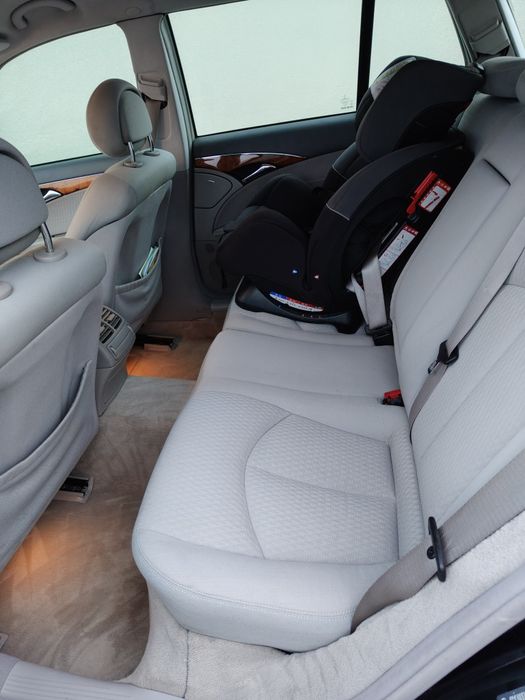 Mercedes w 211 kombi 2,7 automat hak holowniczy w211