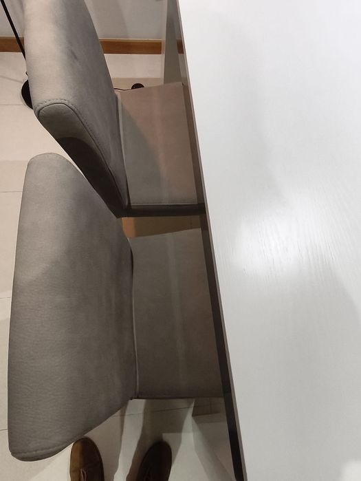 Vendo Mesa de Jantar