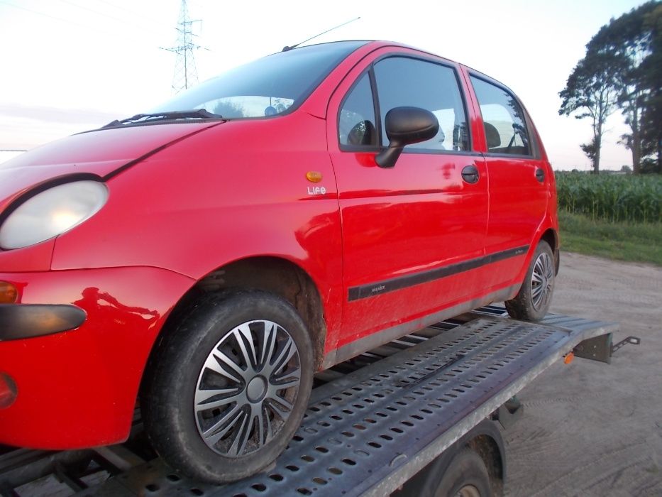 Daewoo Matiz,czerwony,0,8 benzyna,na części