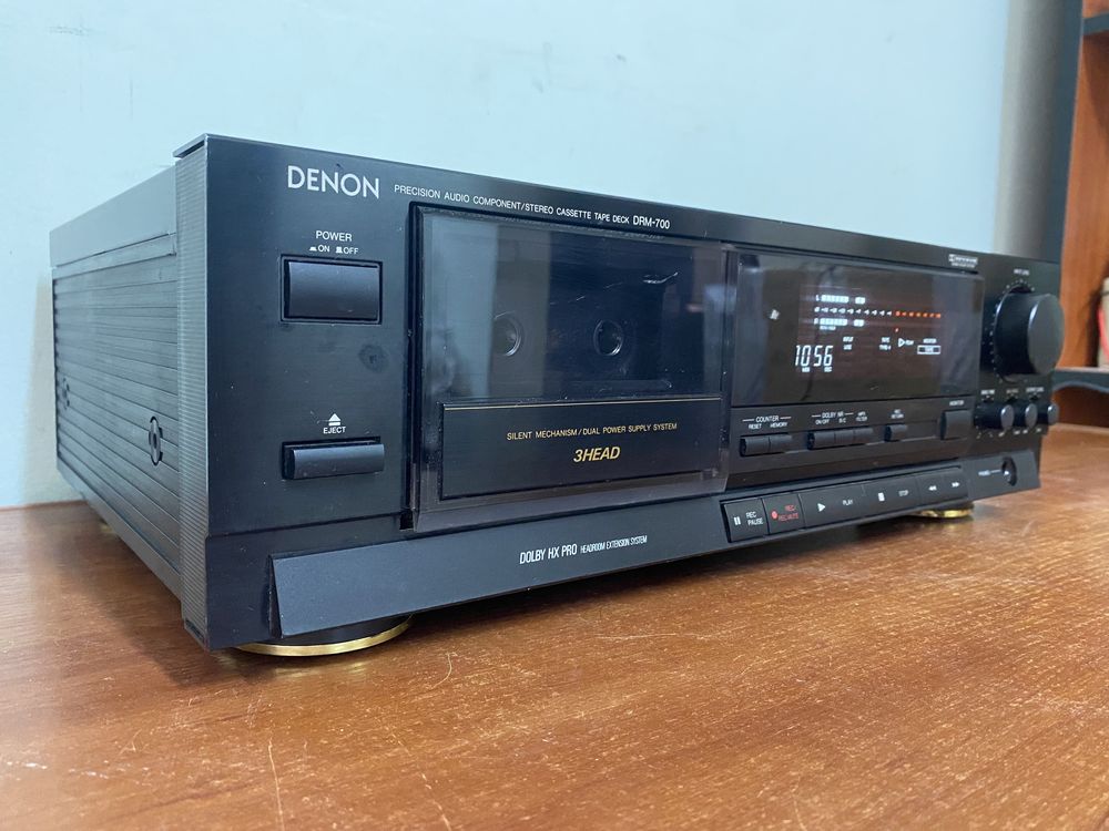 Касетна дека Denon DRM-700