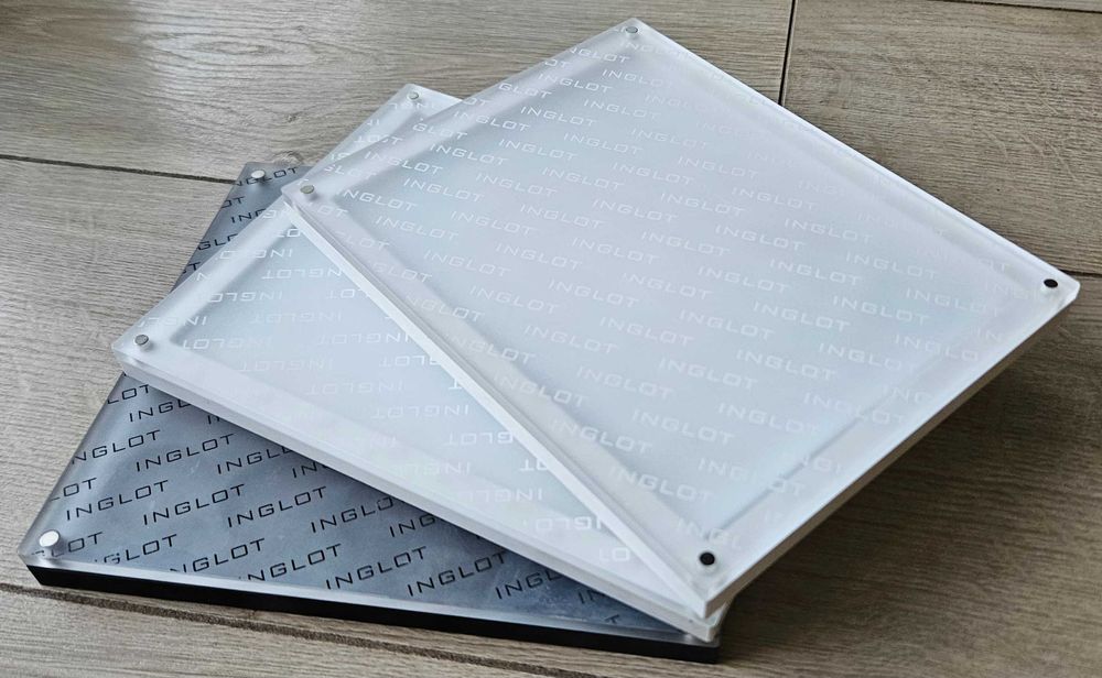 Kasetka na cienie Inglot Freedom system