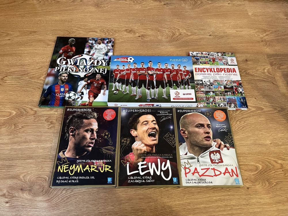 Zestaw piłkarski - puzzle + książki