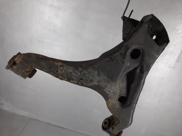 Braço de suspensão frente esquerdo MITSUBISHI Pajero II (V2_W, V3_W, V