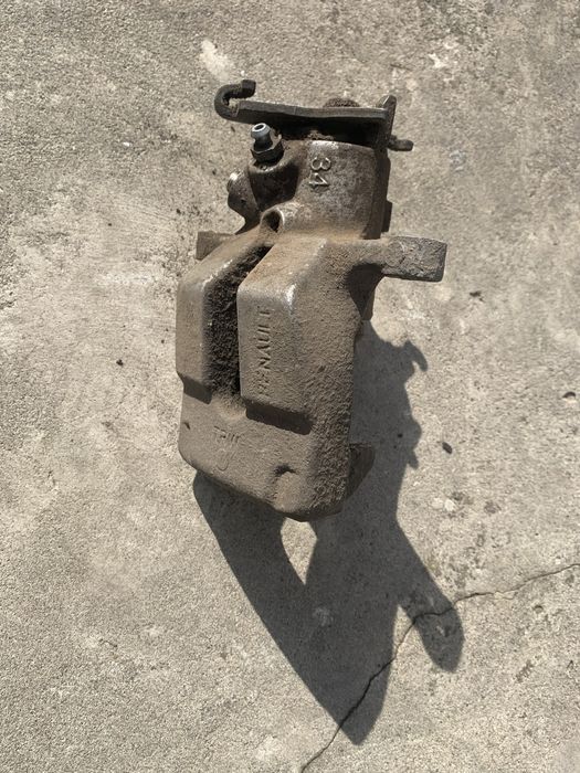 Суппорт задний правый меган 2