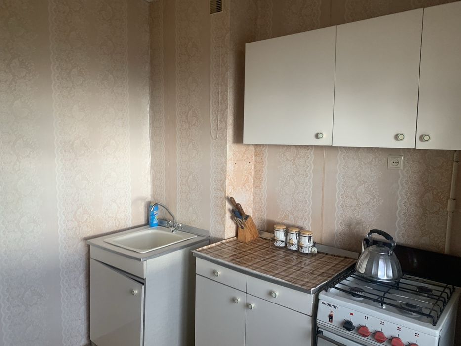 Продам 1 кімнатну квартиру, Нові будинки, Комунальний ринок