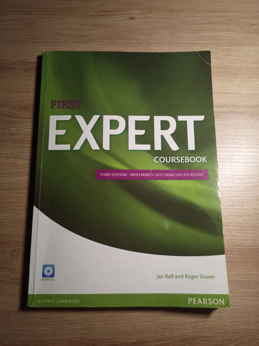 First Expert Coursebook - Third edition, podręcznik j. angielski