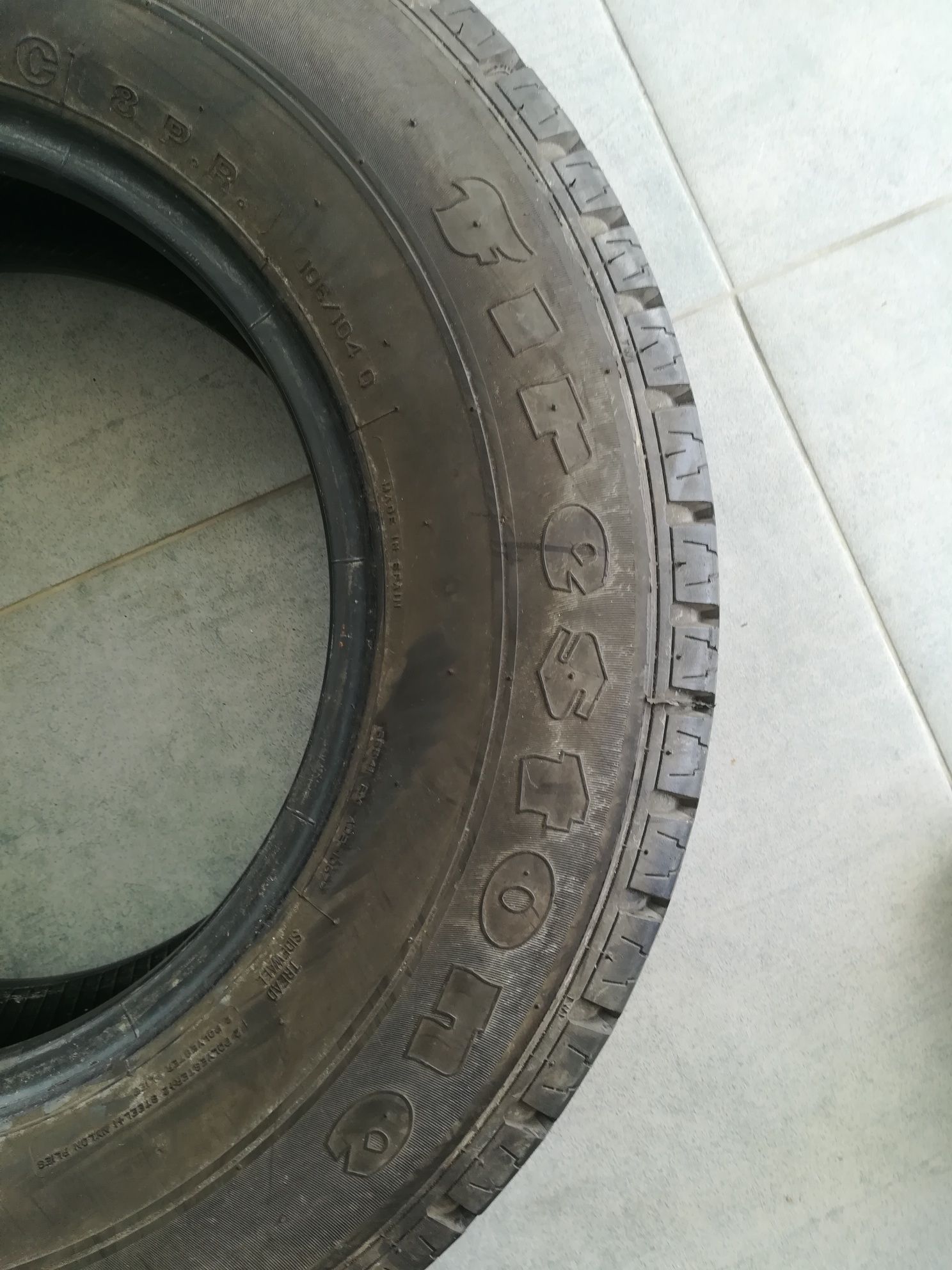 2 pneus 195 r14C Firestone