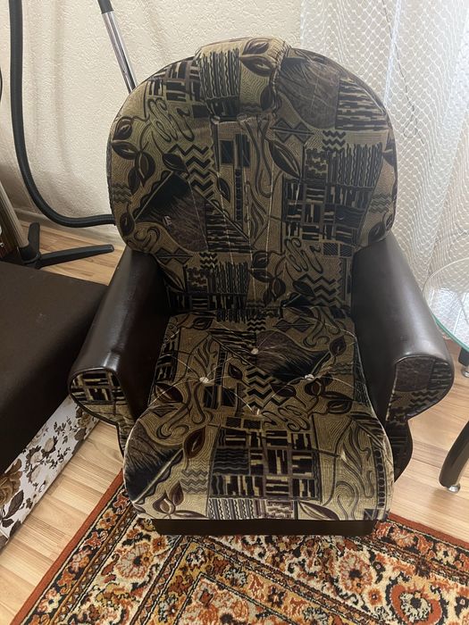 Крісла крісло у вітальню